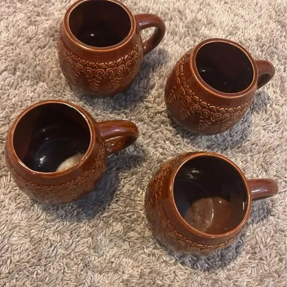 Vintage mugs